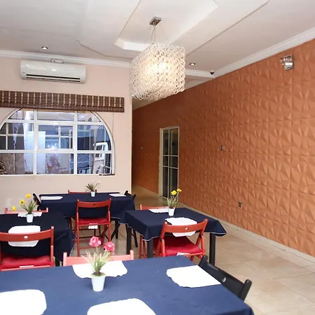 Heritage Courtyard 3*
